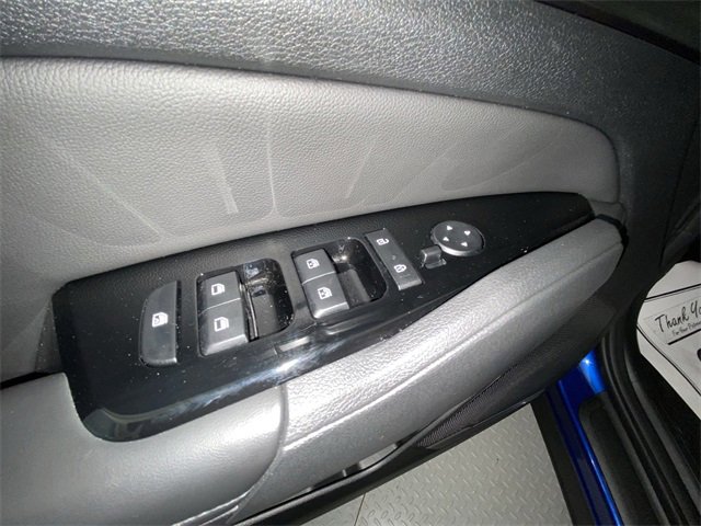 Used 2024 Kia Sportage EX image 13