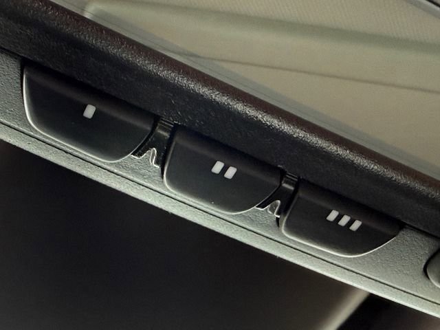 Certified 2021 Toyota Highlander Limited image 27