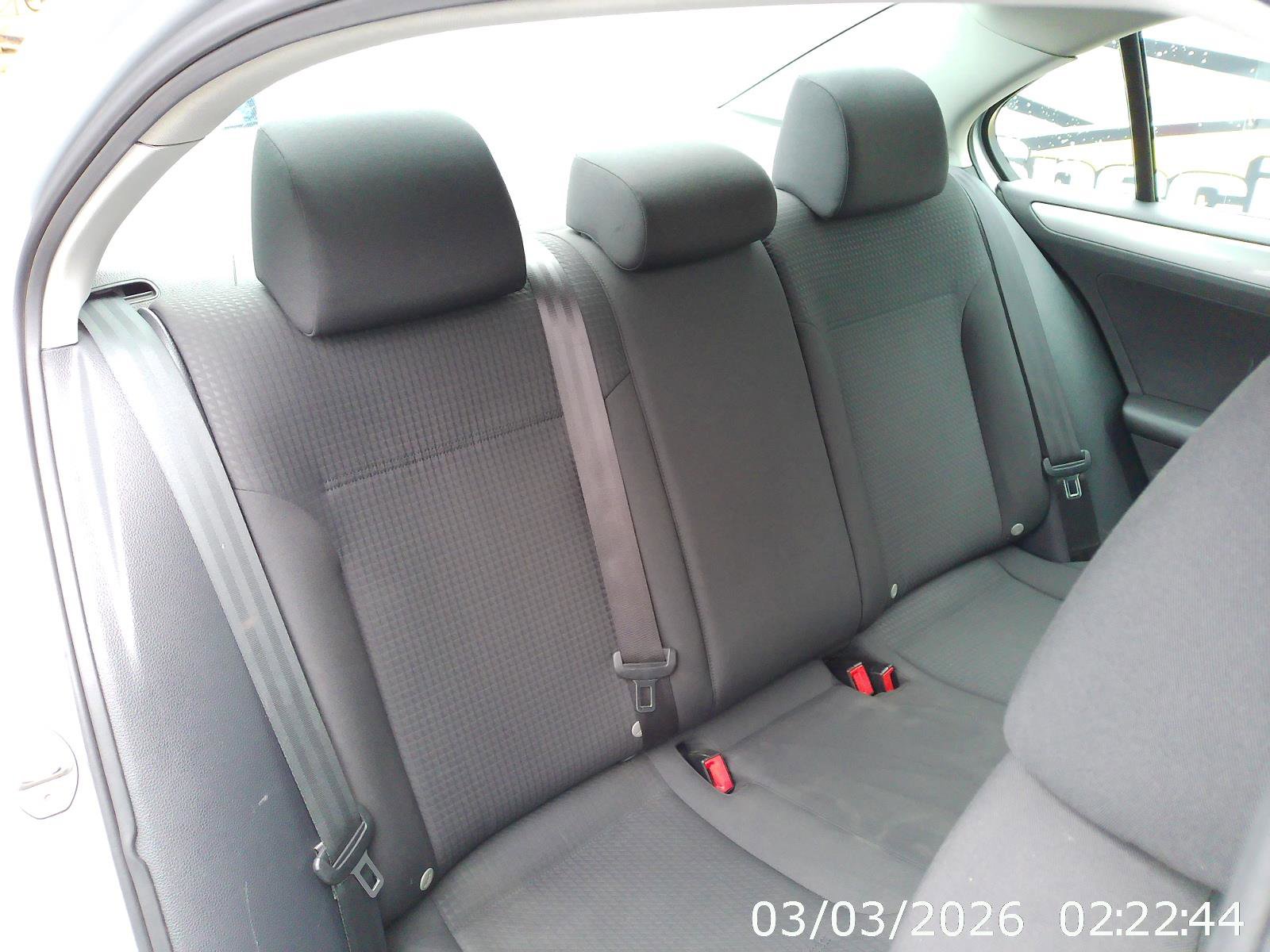 Used 2015 Volkswagen Jetta SE FWD image 26