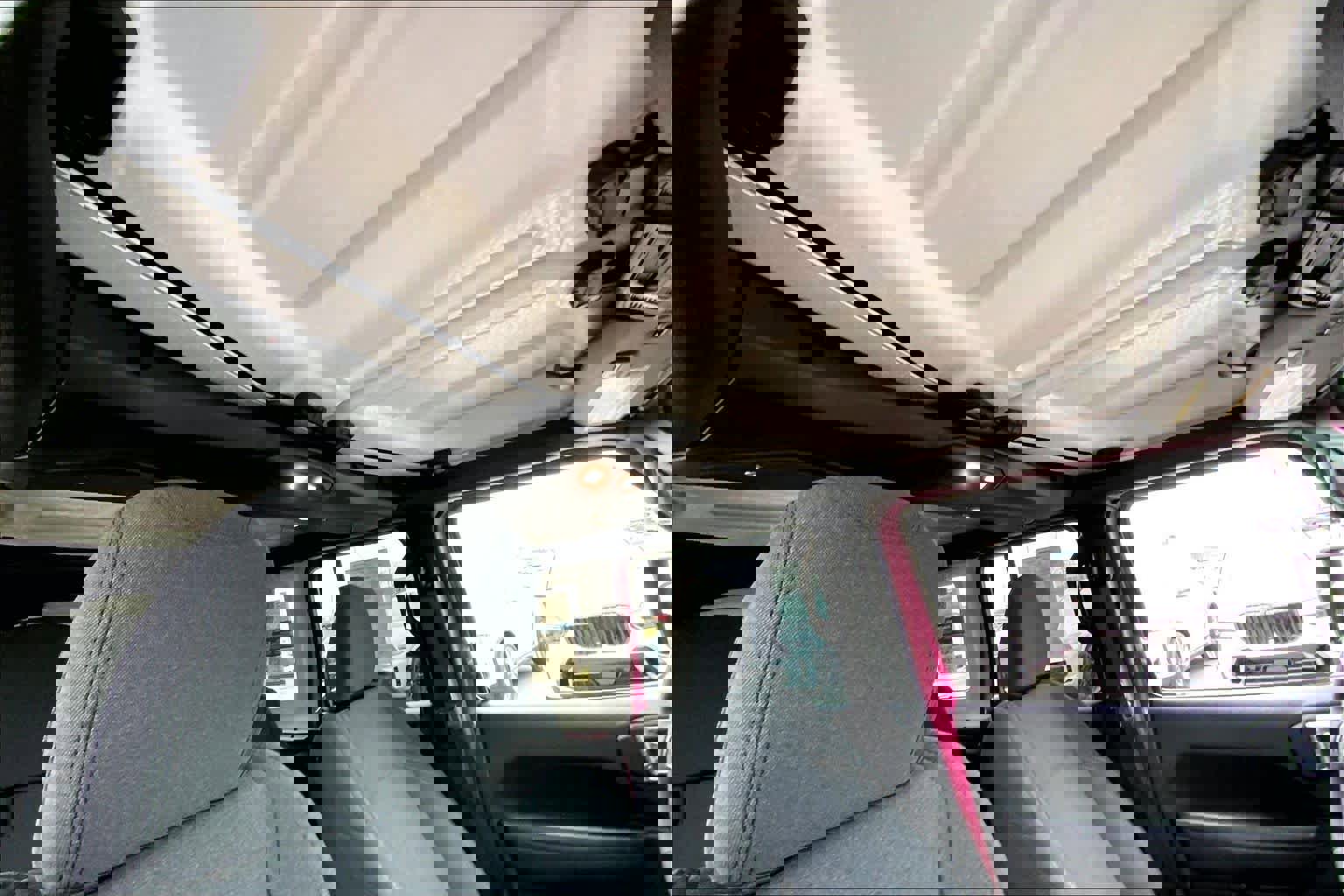 Used 2024 Jeep Wrangler Sport S image 12