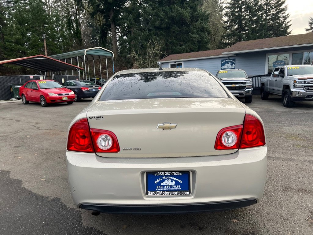 Used 2011 Chevrolet Malibu LS image 9