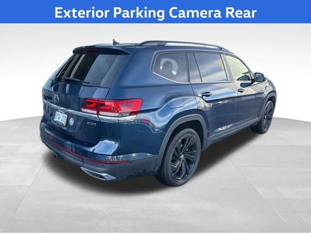Used 2022 Volkswagen Atlas SE w/ Black Wheel Package image 3