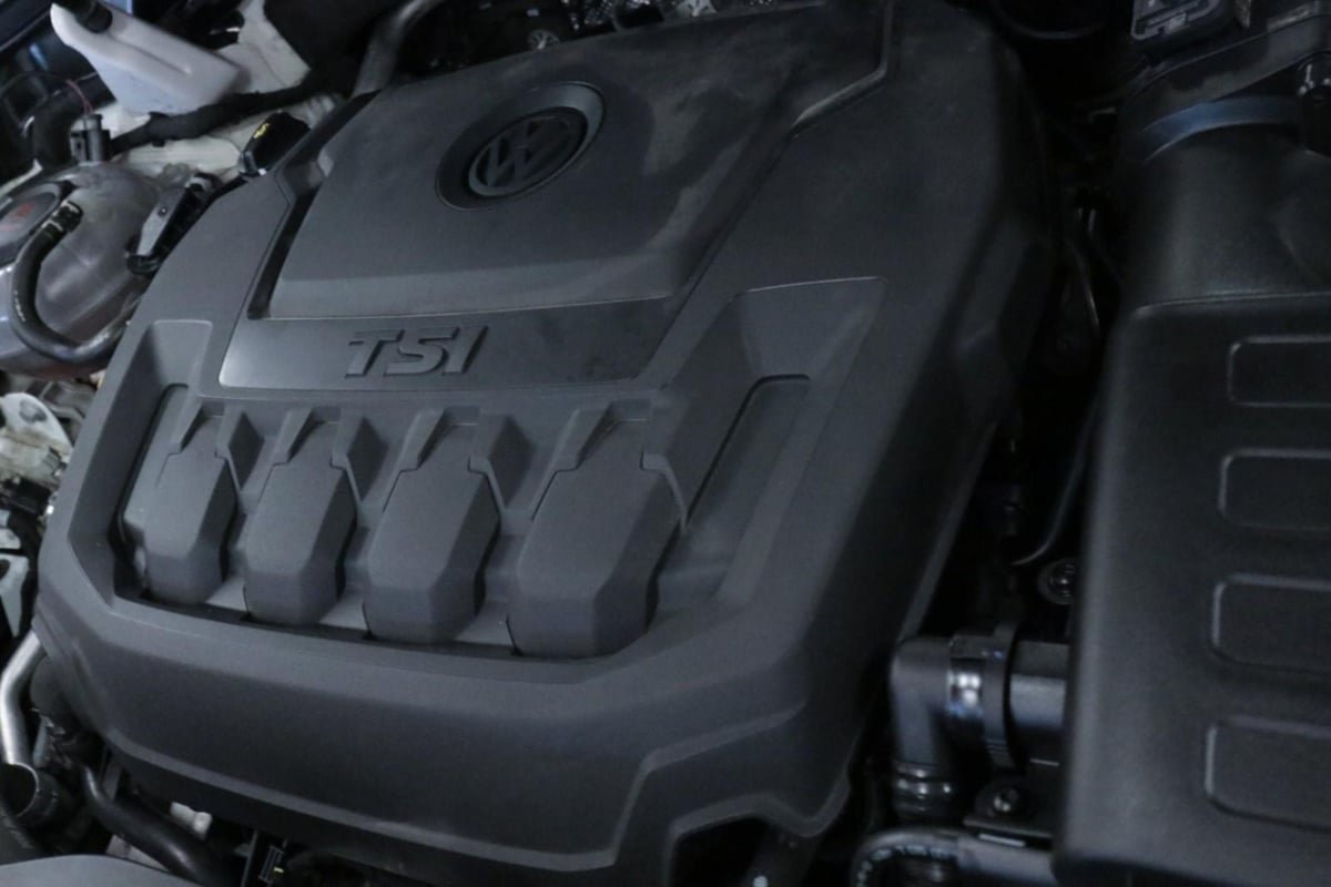 Used 2024 Volkswagen Tiguan S w/ MDO Package, Three-Row FWD image 8