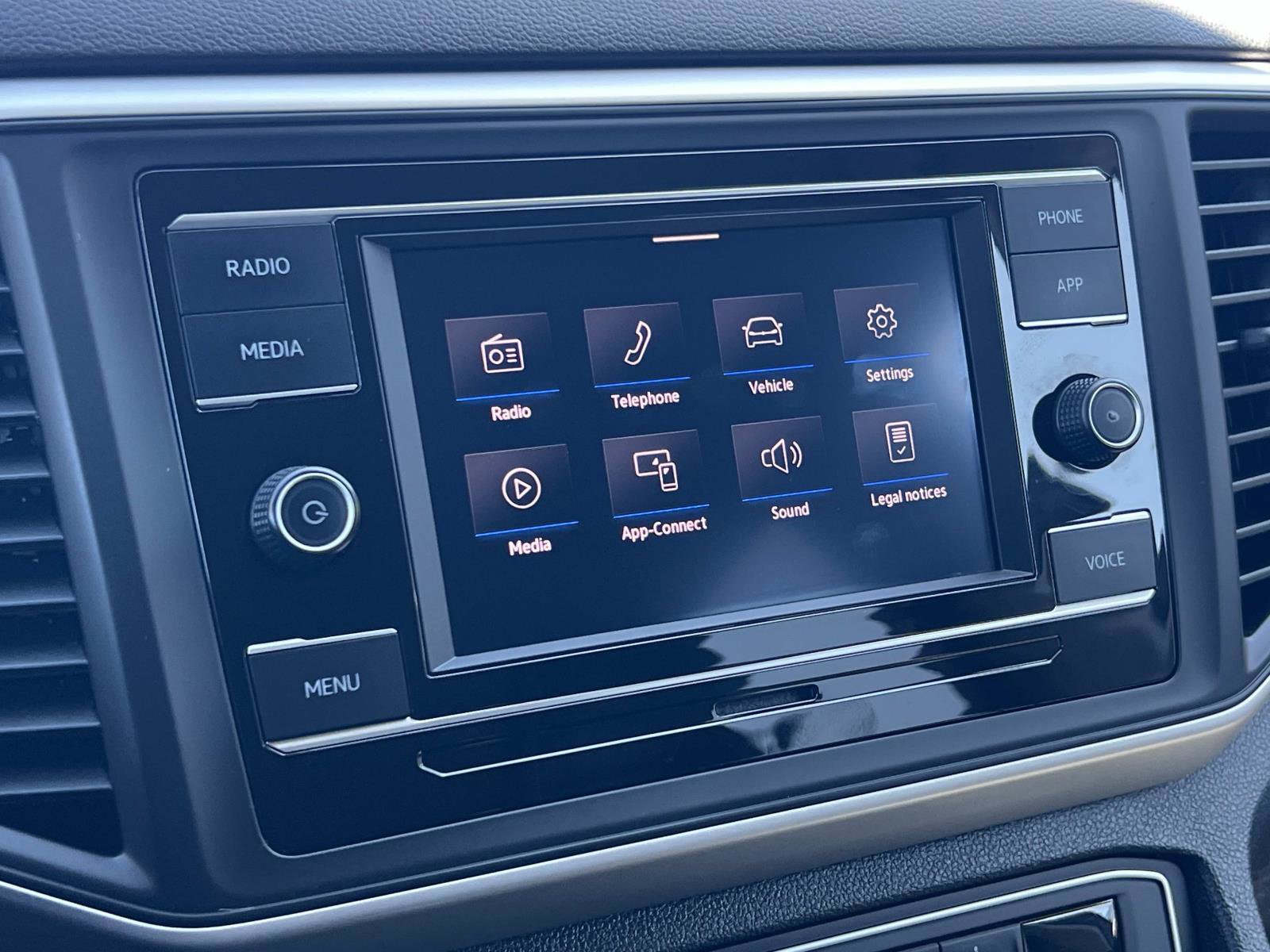 Certified 2023 Volkswagen Atlas SE FWD image 13