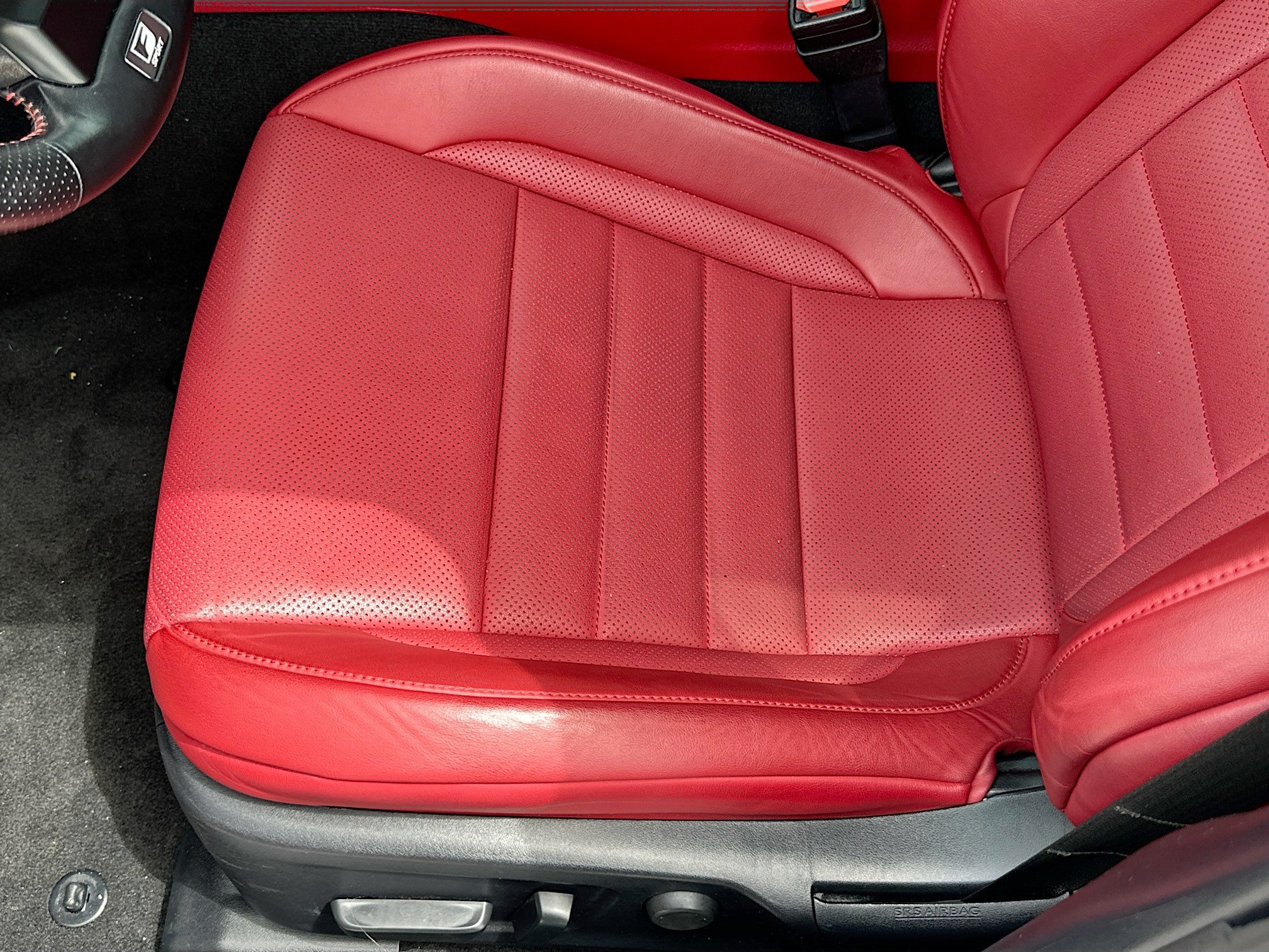 Used 2022 Lexus IS 350 F Sport RWD image 20