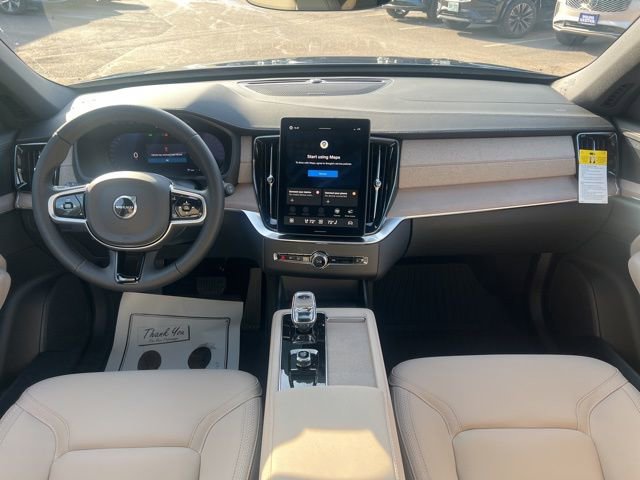 New 2026 Volvo XC90 B6 Plus w/ Protection Package Premier image 18