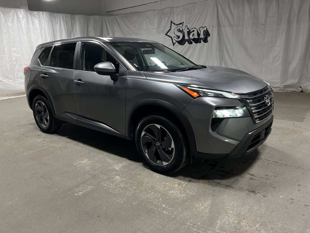 Used 2024 Nissan Rogue SV