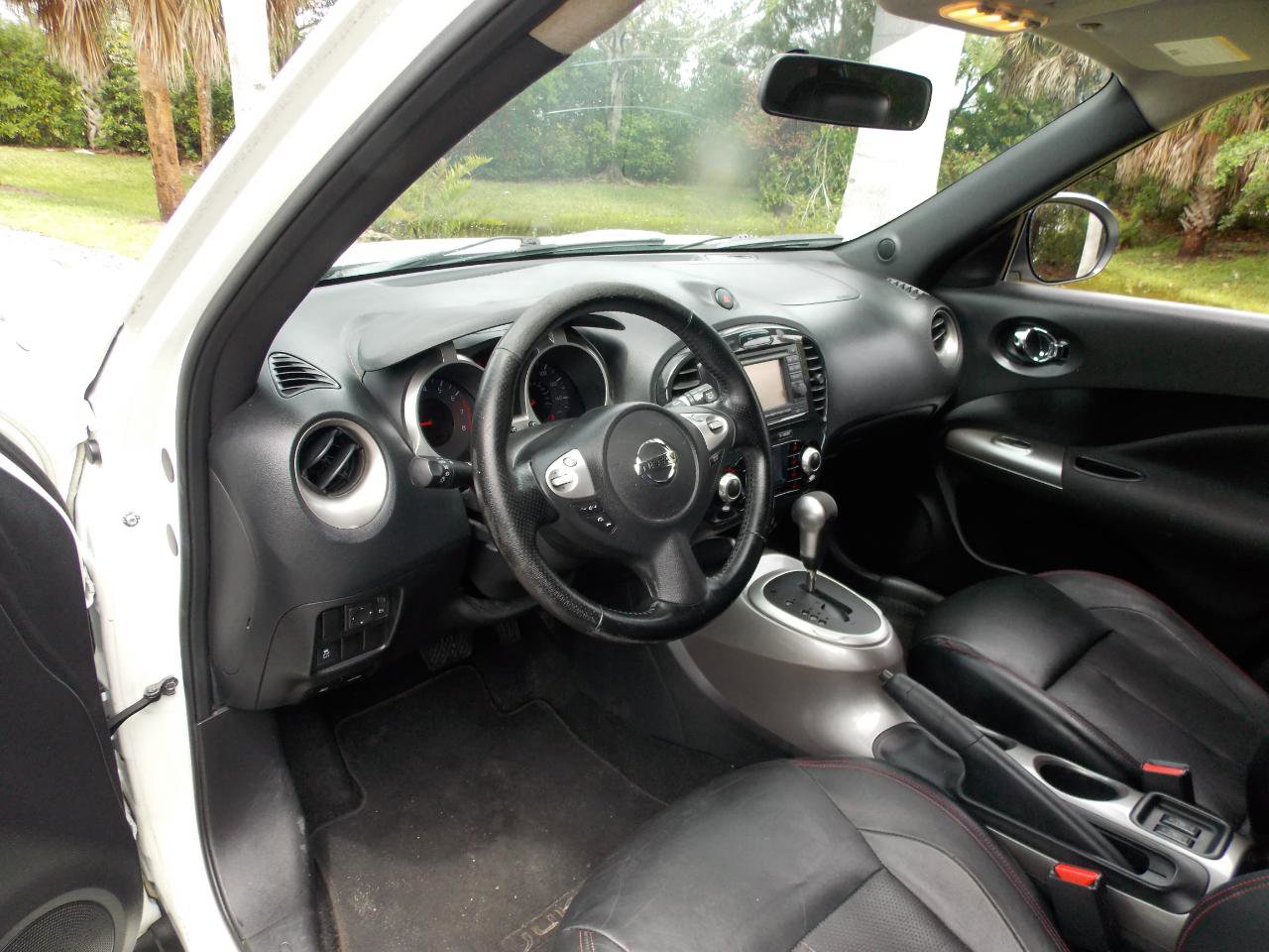 Used 2012 Nissan Juke SL w/ Sport Pkg image 20