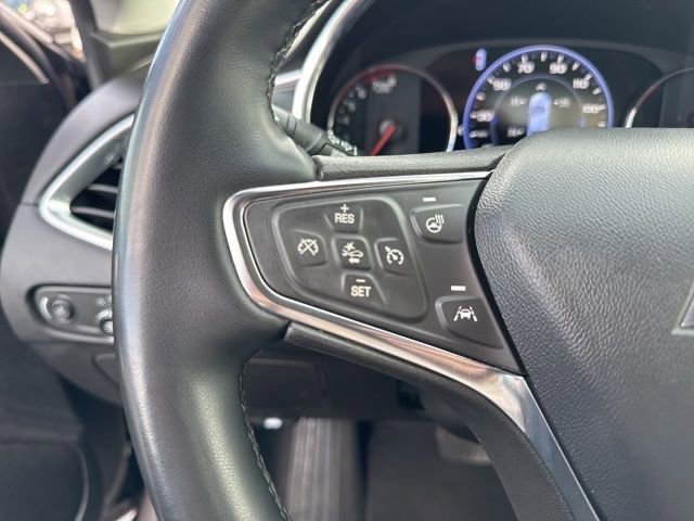 Used 2024 Chevrolet Malibu LT FWD image 16