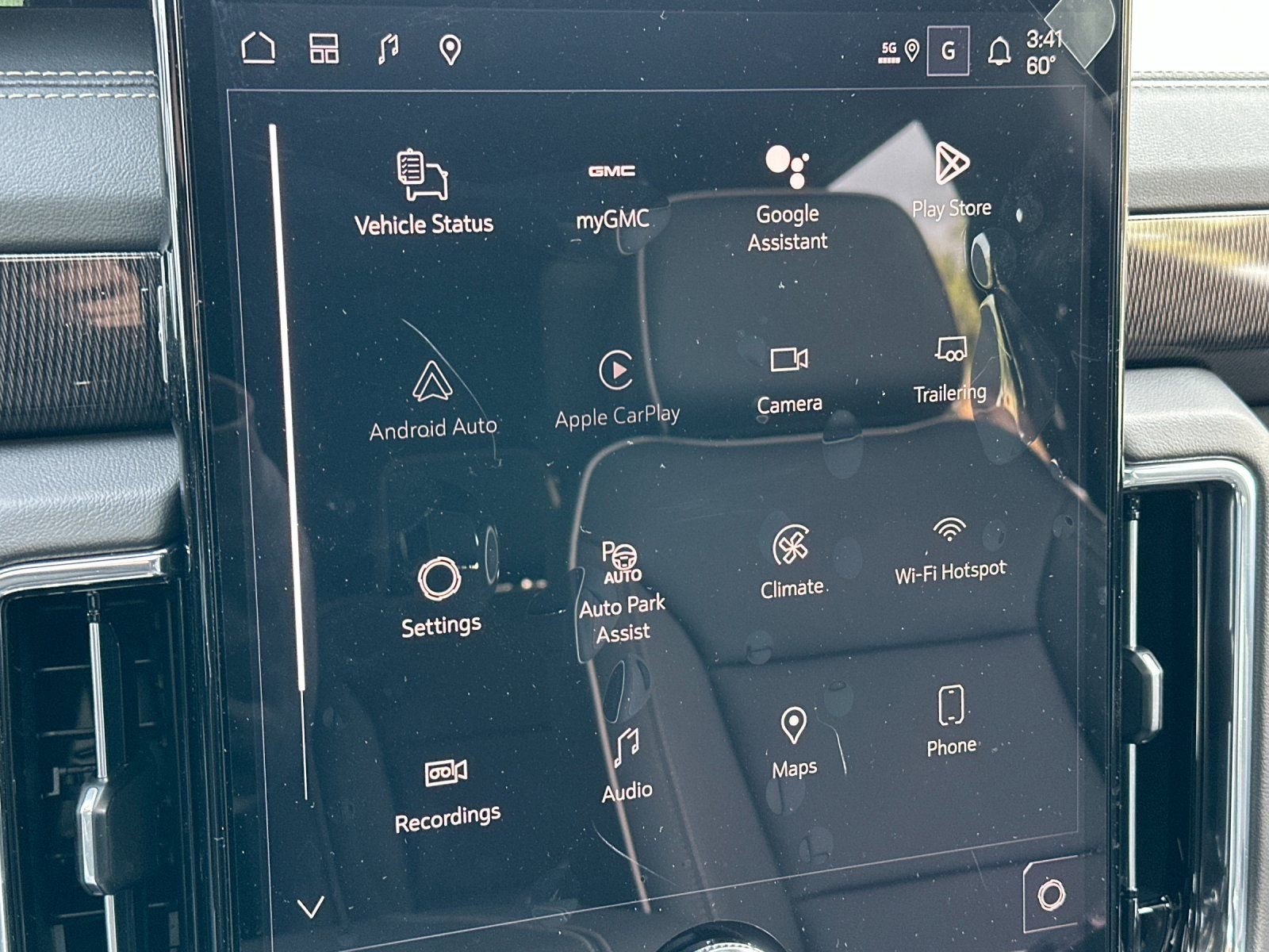 New 2026 GMC Yukon XL Elevation w/ Elevation Premium Package AWD/4WD image 19