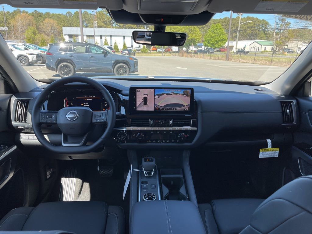 New 2026 Nissan Pathfinder SL w/ Lighting Package AWD/4WD image 6