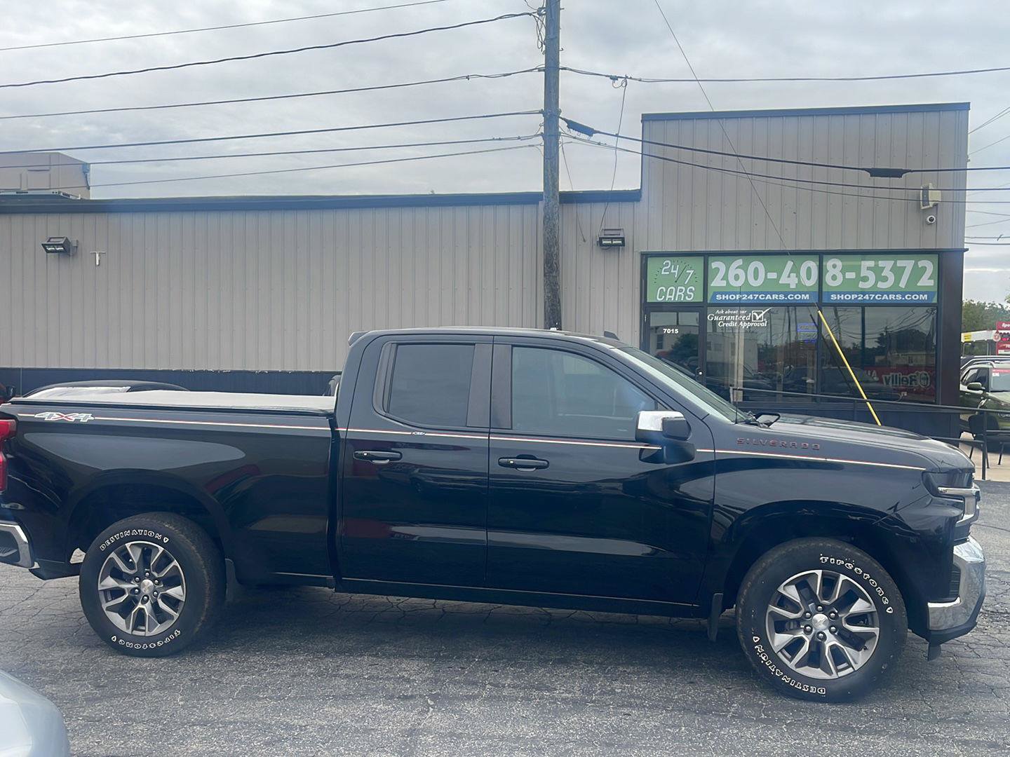Used 2019 Chevrolet Silverado 1500 LT w/ All-Star Edition AWD/4WD image 8