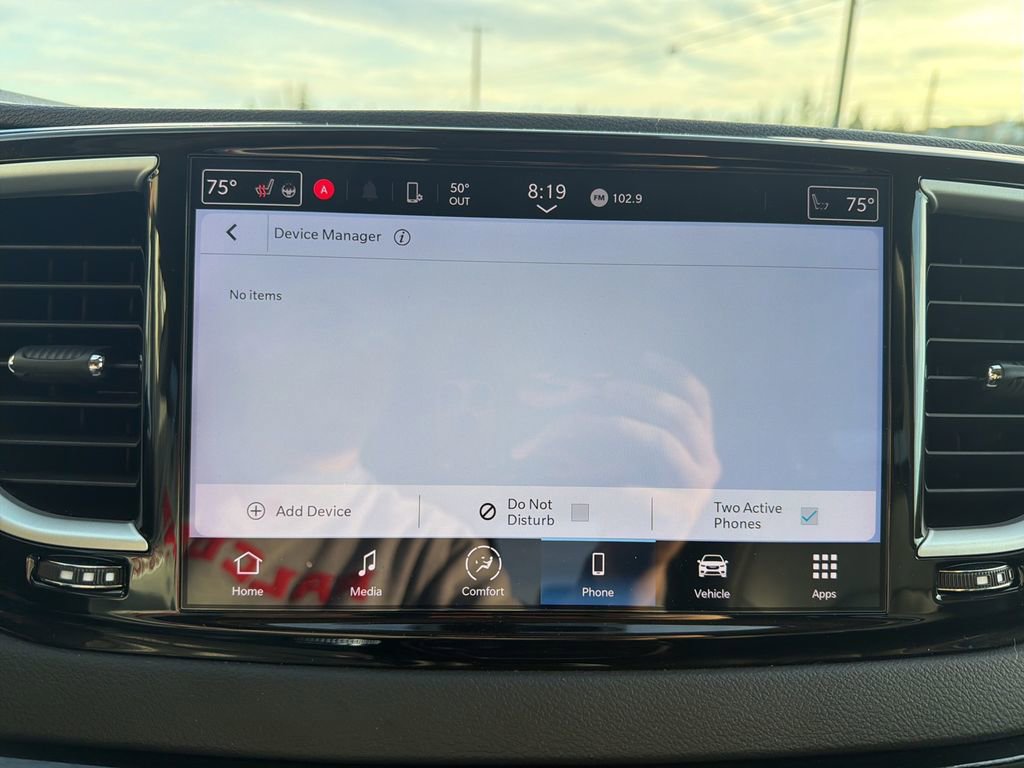 Used 2024 Chrysler Pacifica Touring-L FWD image 65