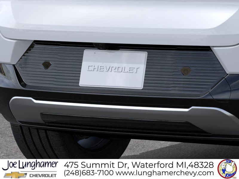 New 2026 Chevrolet Equinox EV LT w/ Convenience Package II FWD image 15