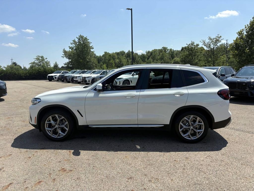 Certified 2024 BMW X3 xDrive30i image 4