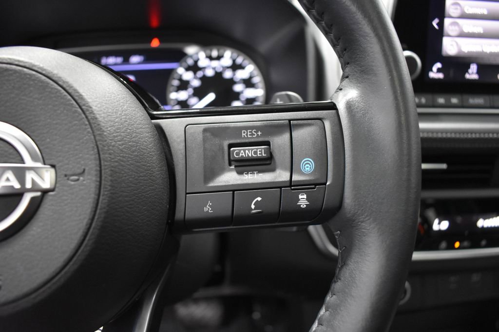 Certified 2023 Nissan Rogue SV w/ SV Premium B Package AWD/4WD image 30