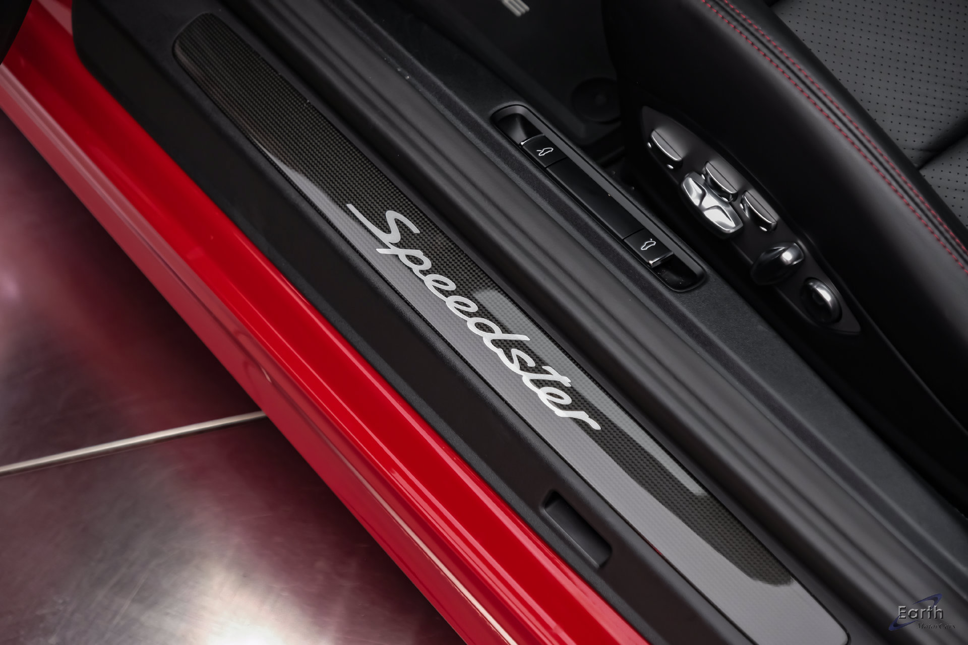Used 2019 Porsche 911 Speedster RWD image 52