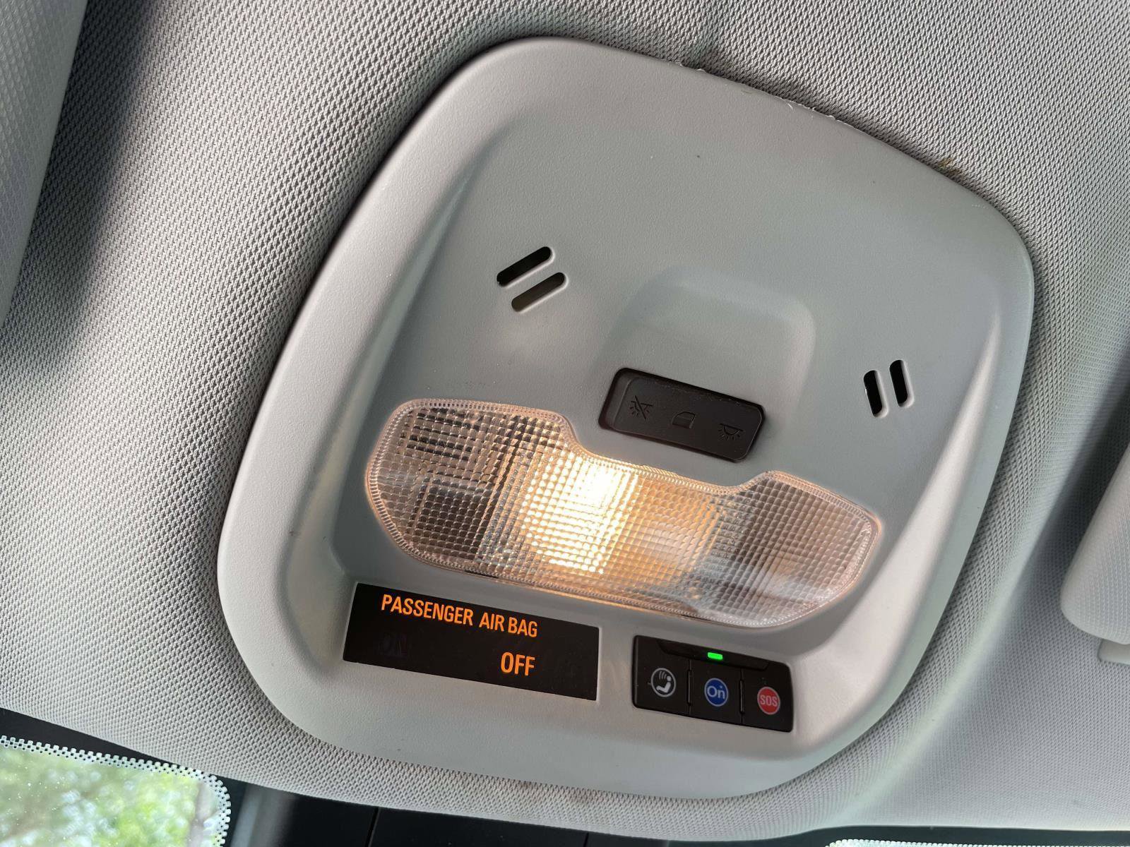 Used 2024 Chevrolet Trax LT FWD image 16
