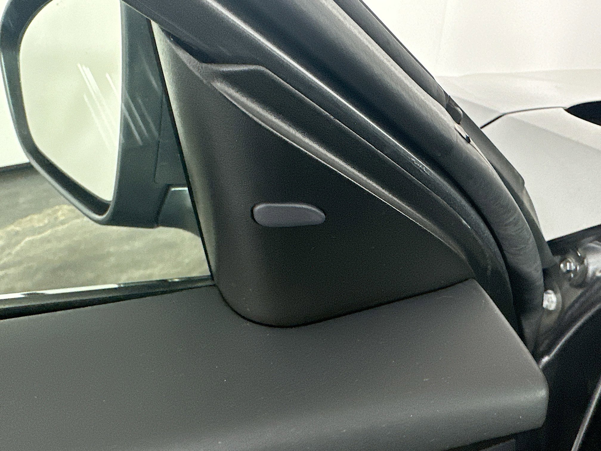 Used 2024 Nissan Altima 2.5 SV FWD image 16