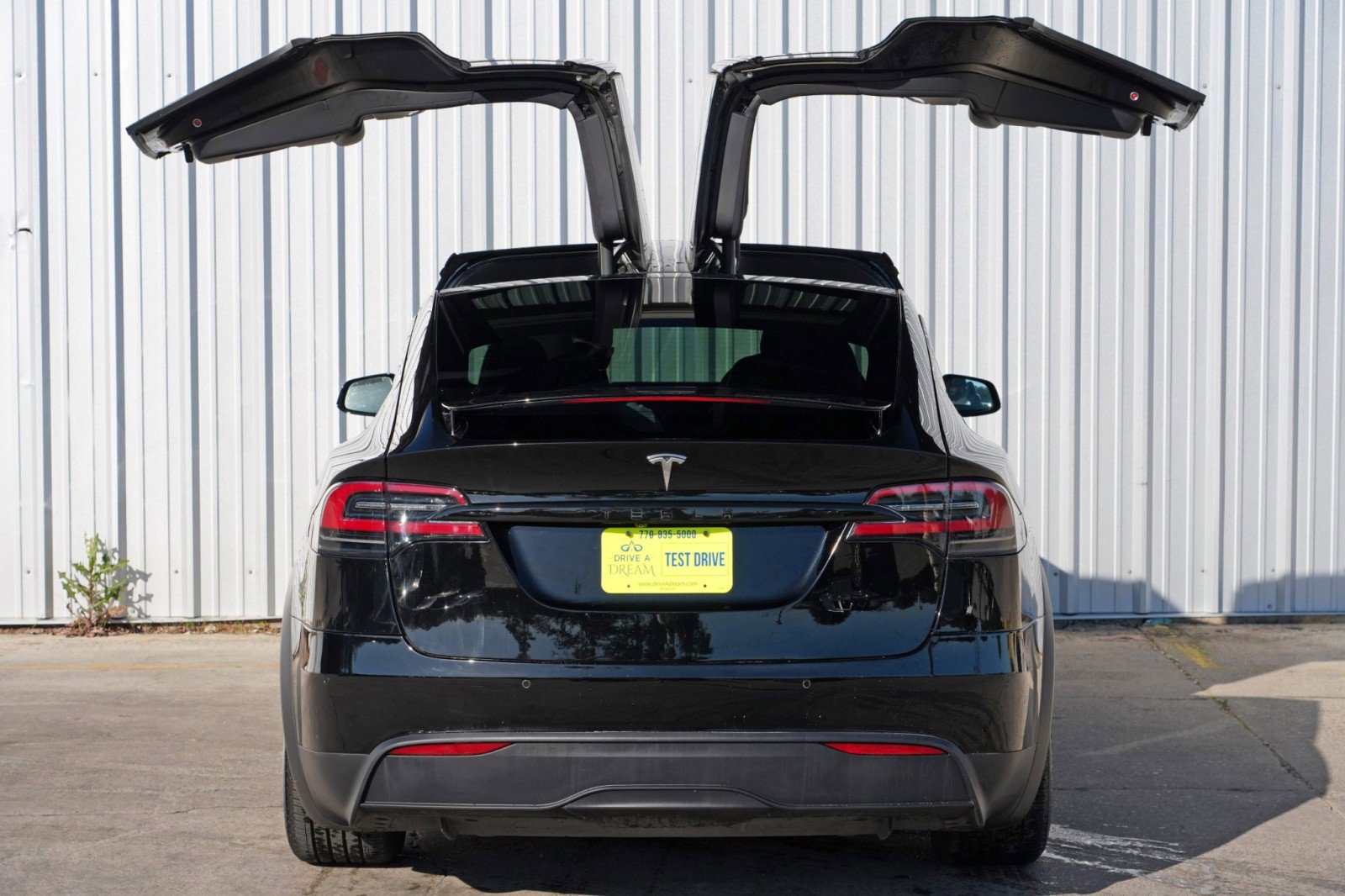 Used 2022 Tesla Model X image 52