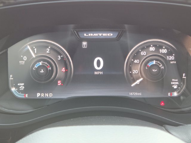 Used 2025 RAM 2500 Limited AWD/4WD image 29