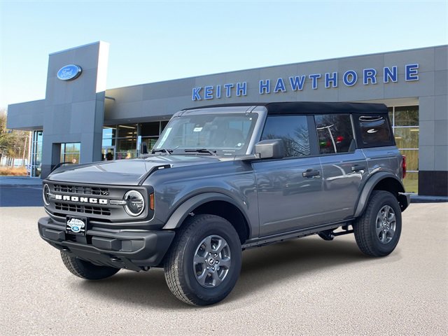 New 2025 Ford Bronco 4-Door image 3