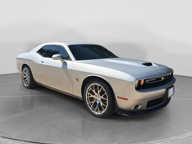 Used 2022 Dodge Challenger R/T RWD image 9
