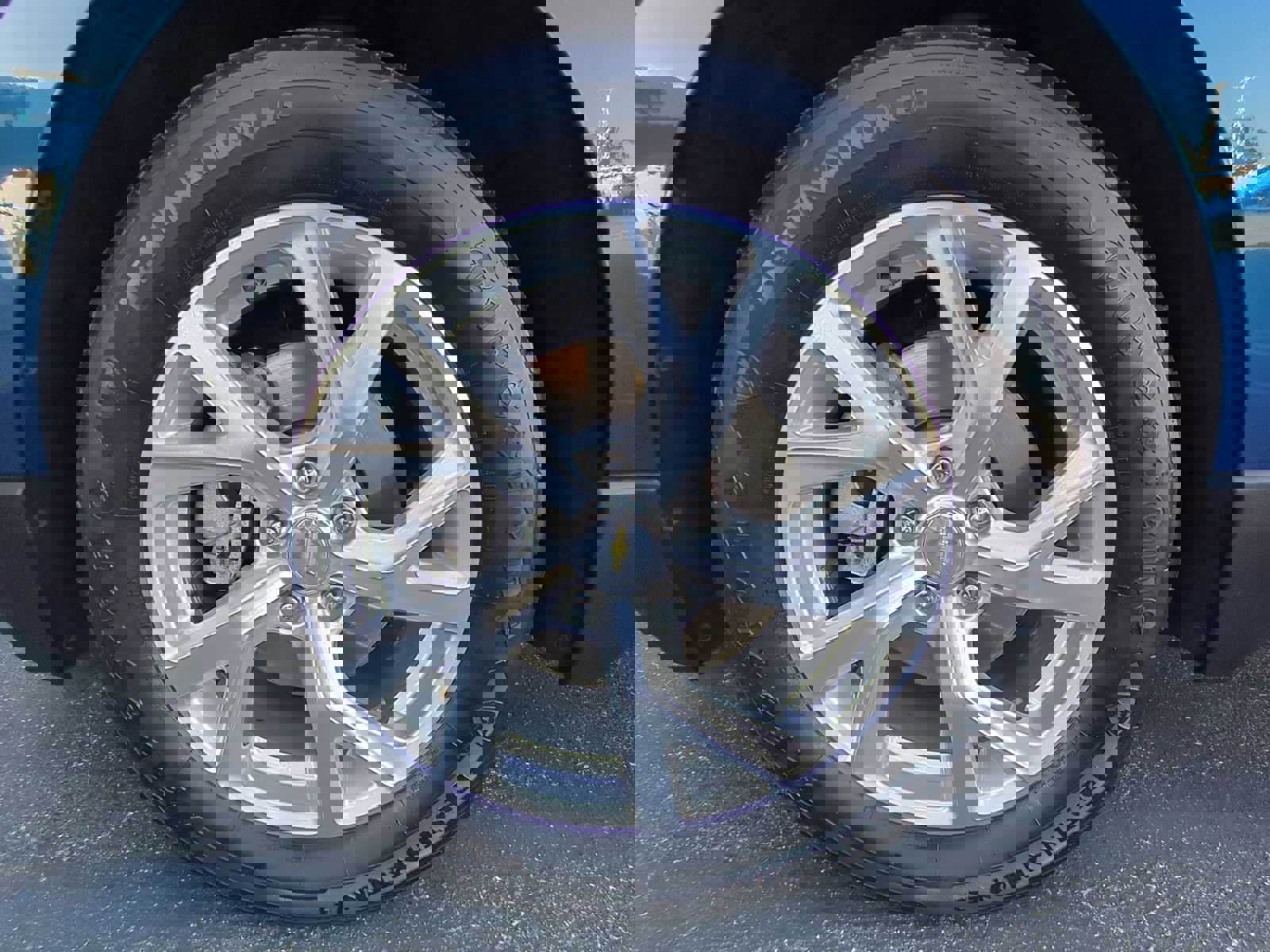 Used 2019 Chevrolet Equinox LT FWD image 28