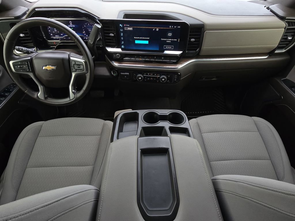 Used 2024 Chevrolet Silverado 3500 LT w/ Texas Edition image 9