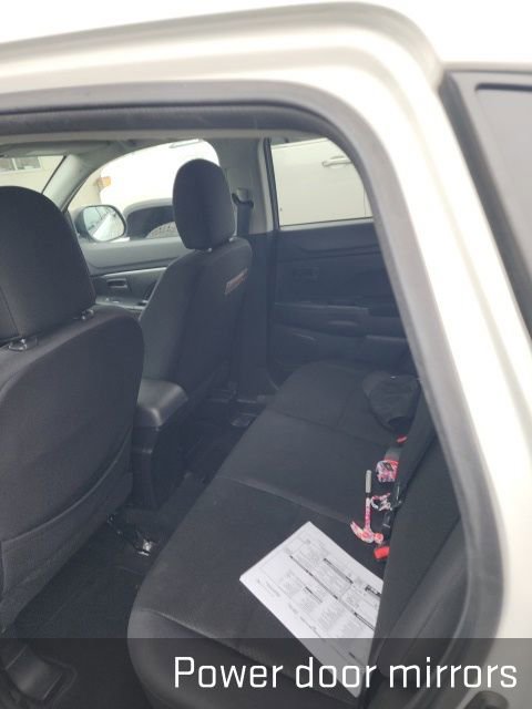 Used 2013 Mitsubishi Outlander Sport ES image 10