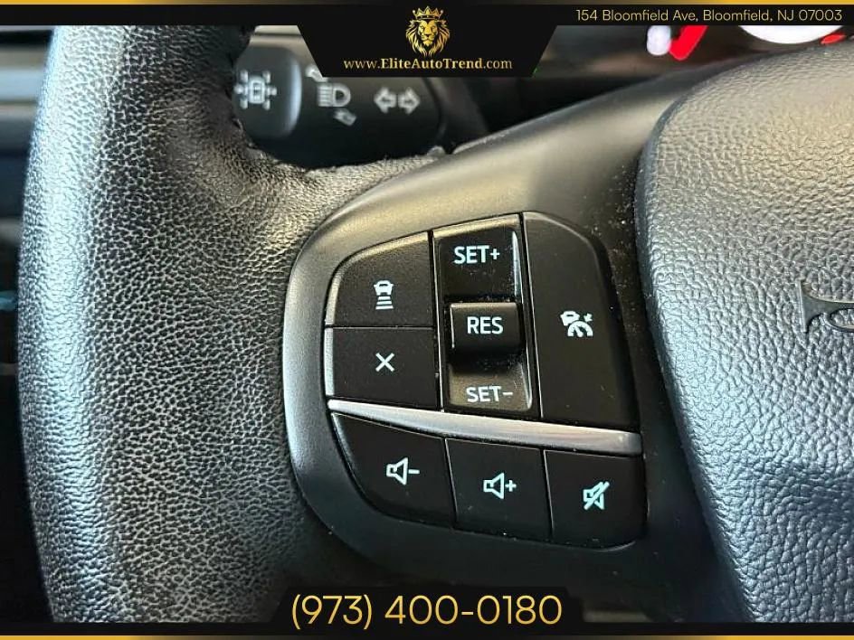 Used 2020 Ford Escape SEL image 12