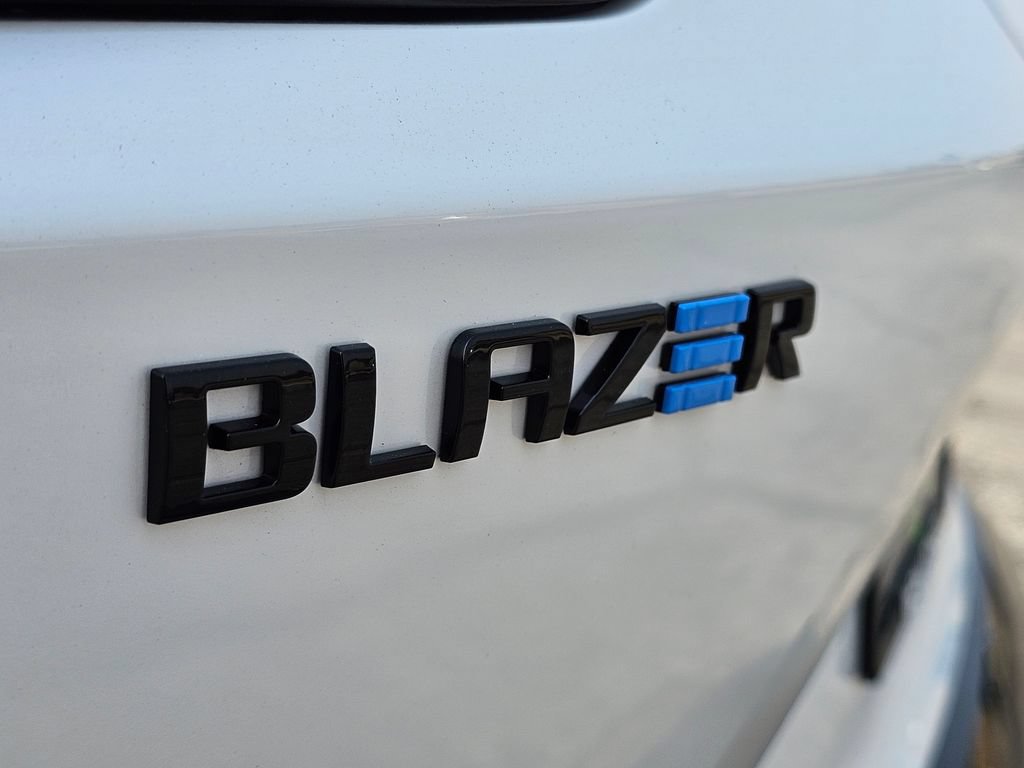 Certified 2024 Chevrolet Blazer EV RS AWD/4WD image 21