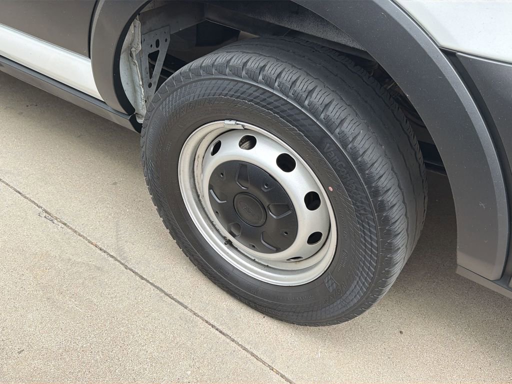 Used 2020 Ford Transit 250 148 High Roof Extended w/ Load Area Protection Package image 5