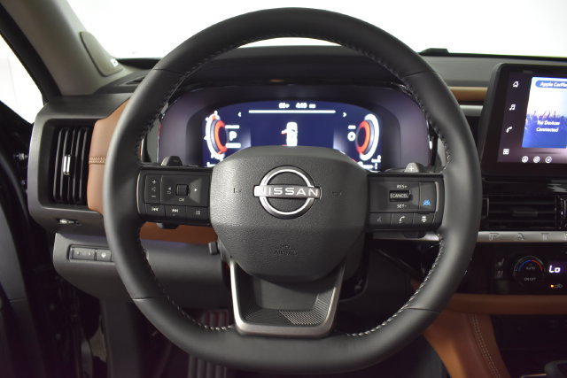 New 2026 Nissan Pathfinder Platinum AWD/4WD image 15