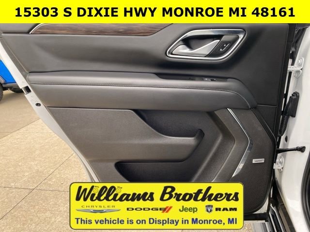 Used 2022 Chevrolet Tahoe LT w/ Luxury Package image 22