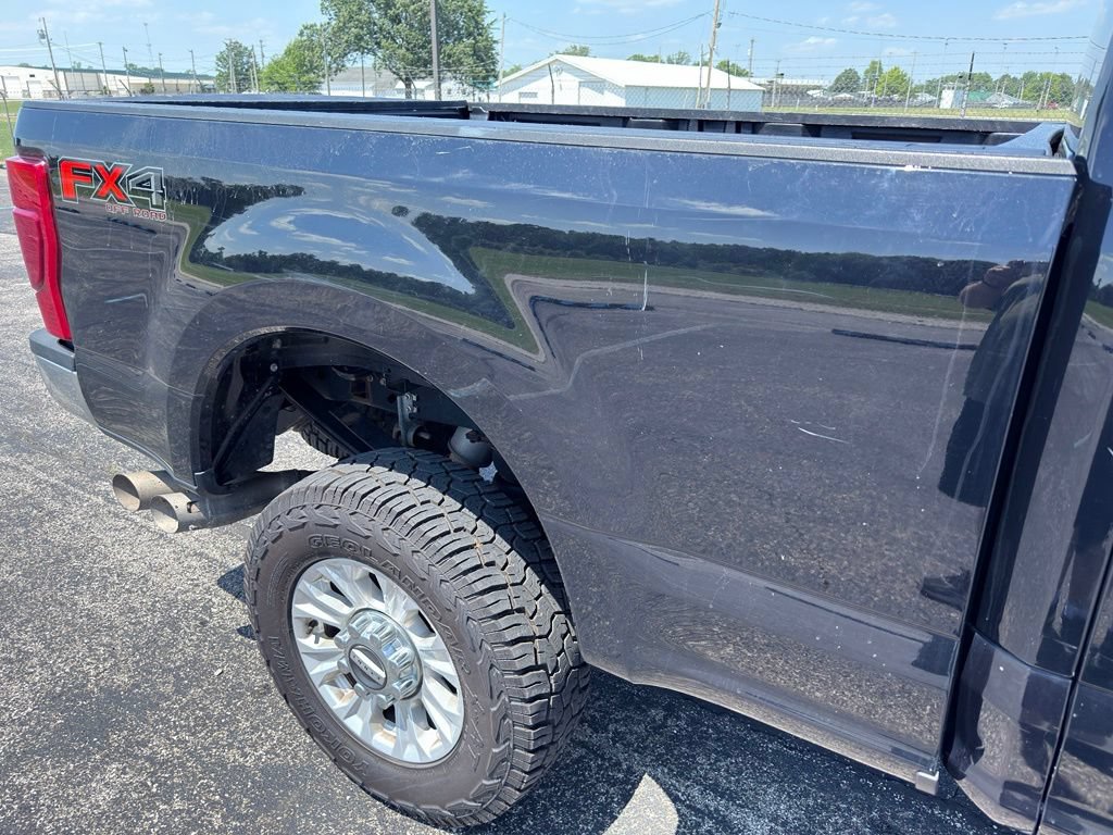 Used 2021 Ford F250 XLT w/ FX4 Off-Road Package AWD/4WD image 12