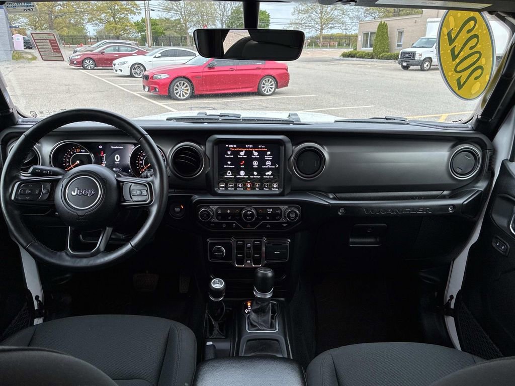 Certified 2022 Jeep Wrangler Unlimited Sport AWD/4WD image 17