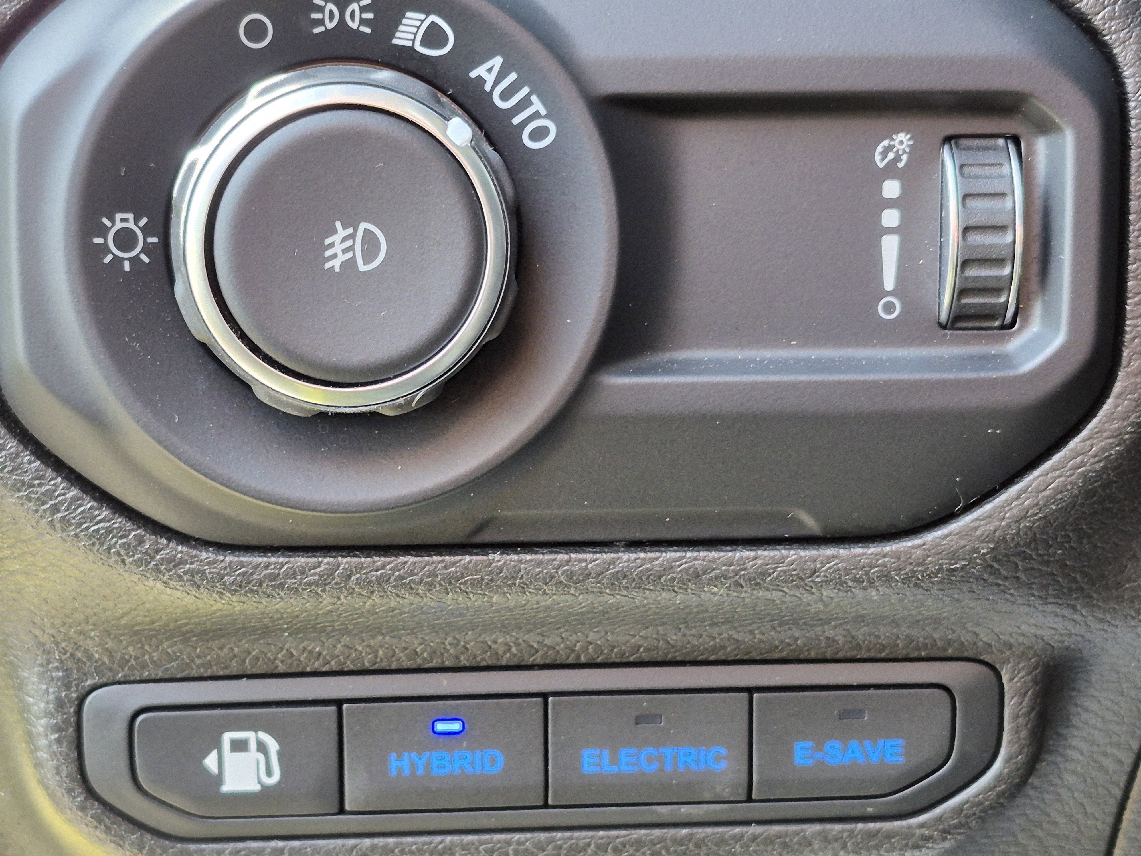 Used 2023 Jeep Wrangler Sahara 4xe image 15