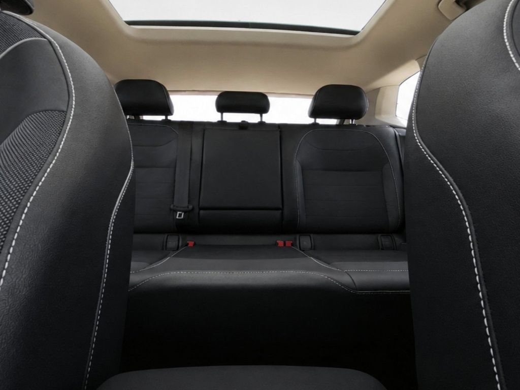 Certified 2023 Volkswagen Taos SE AWD/4WD image 26