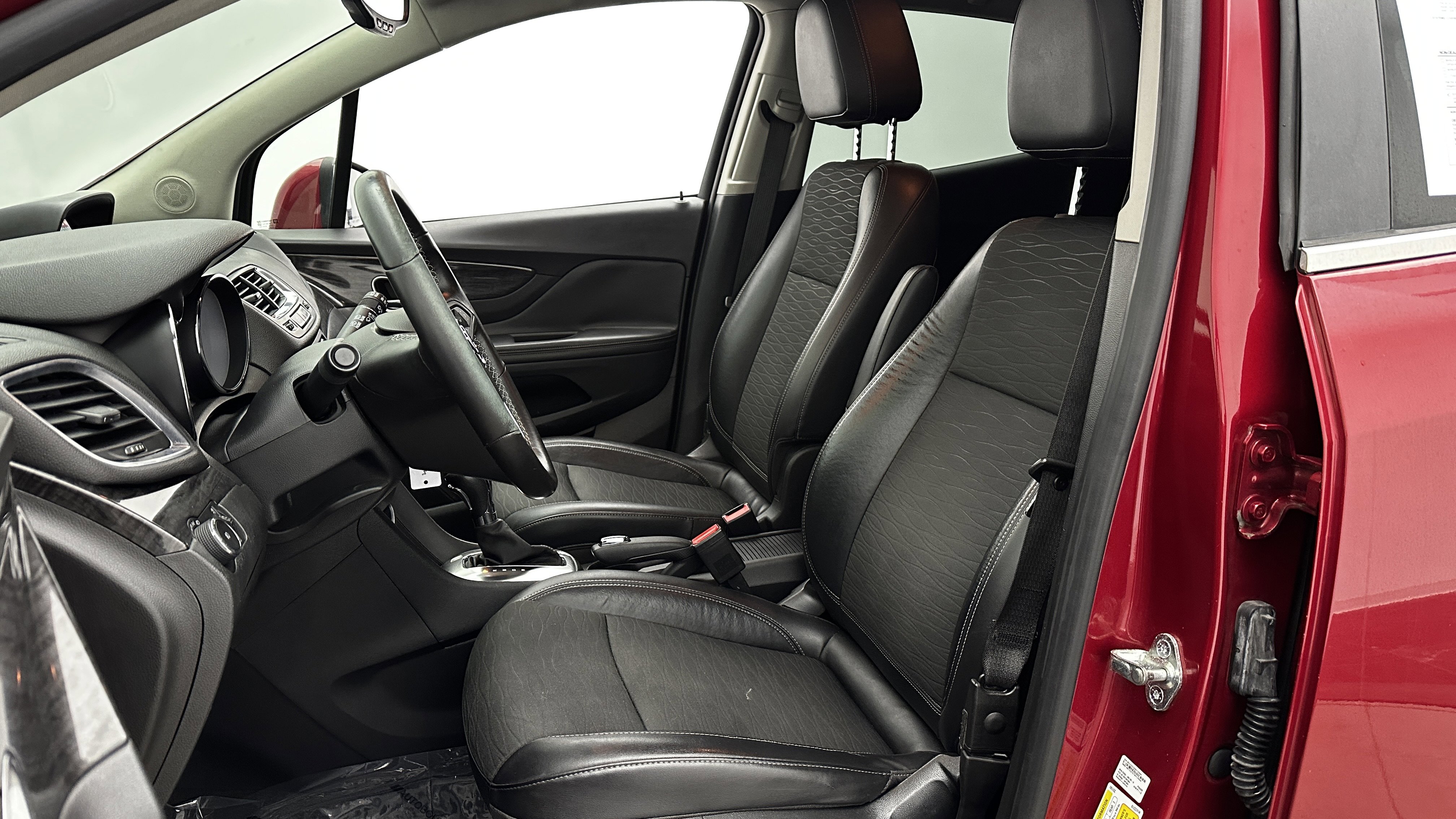 Used 2016 Buick Encore Convenience image 14