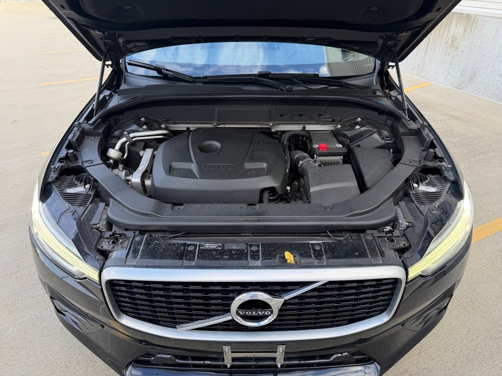 Used 2018 Volvo XC60 T5 R-Design w/ Convenience Package AWD/4WD image 29