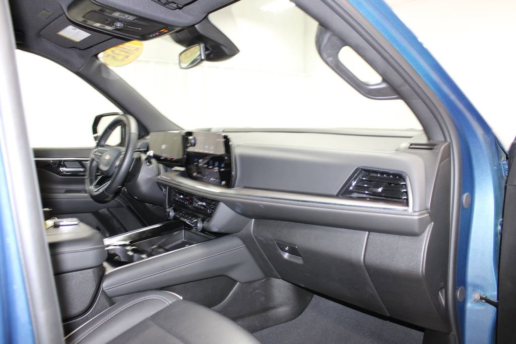 Used 2025 Chevrolet Tahoe Premier image 23