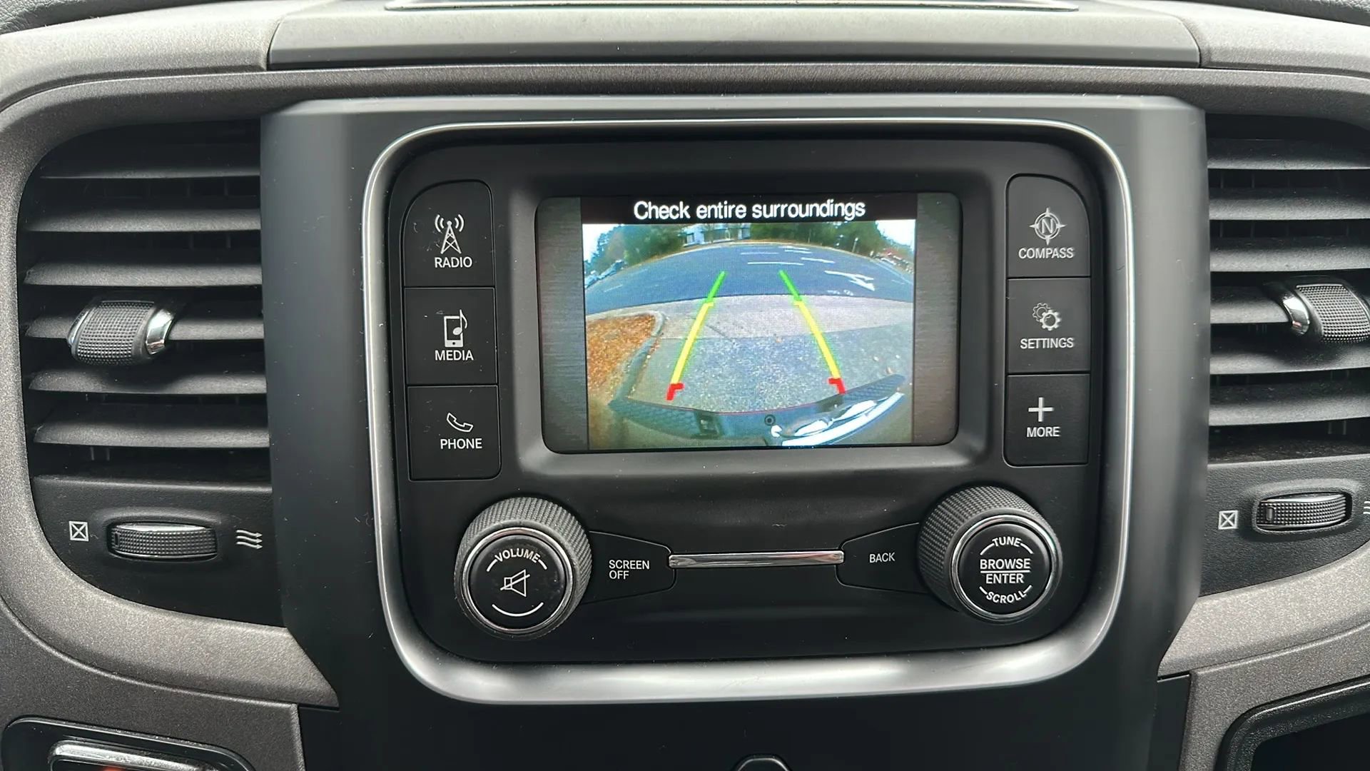 Used 2017 RAM 1500 Express image 38