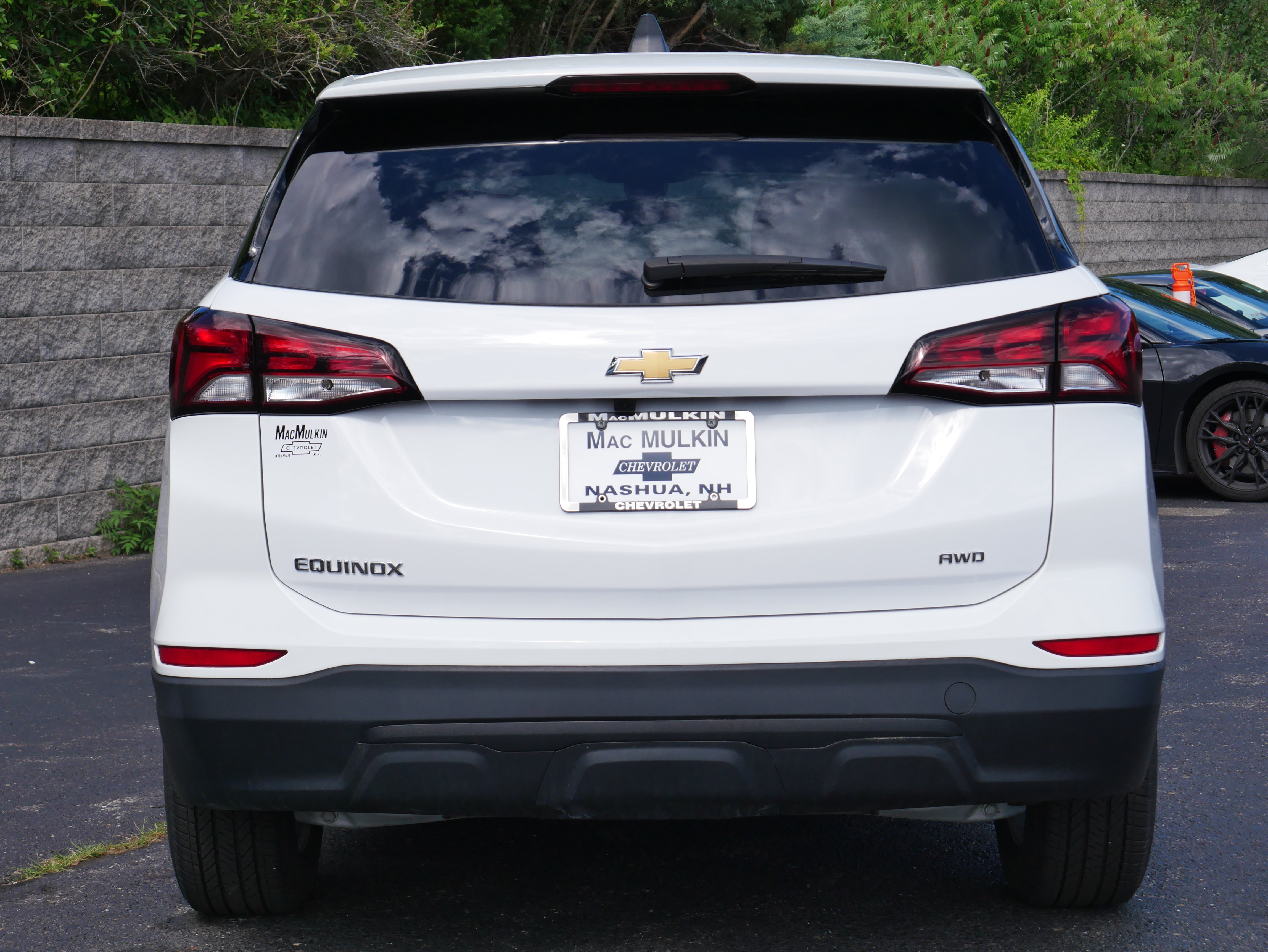 Certified 2024 Chevrolet Equinox LS w/ LS Convenience Package AWD/4WD image 5