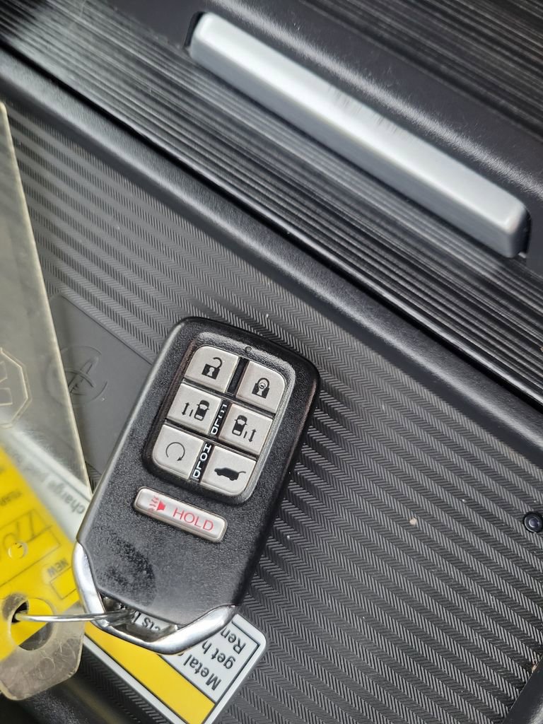Used 2019 Honda Odyssey Elite image 45