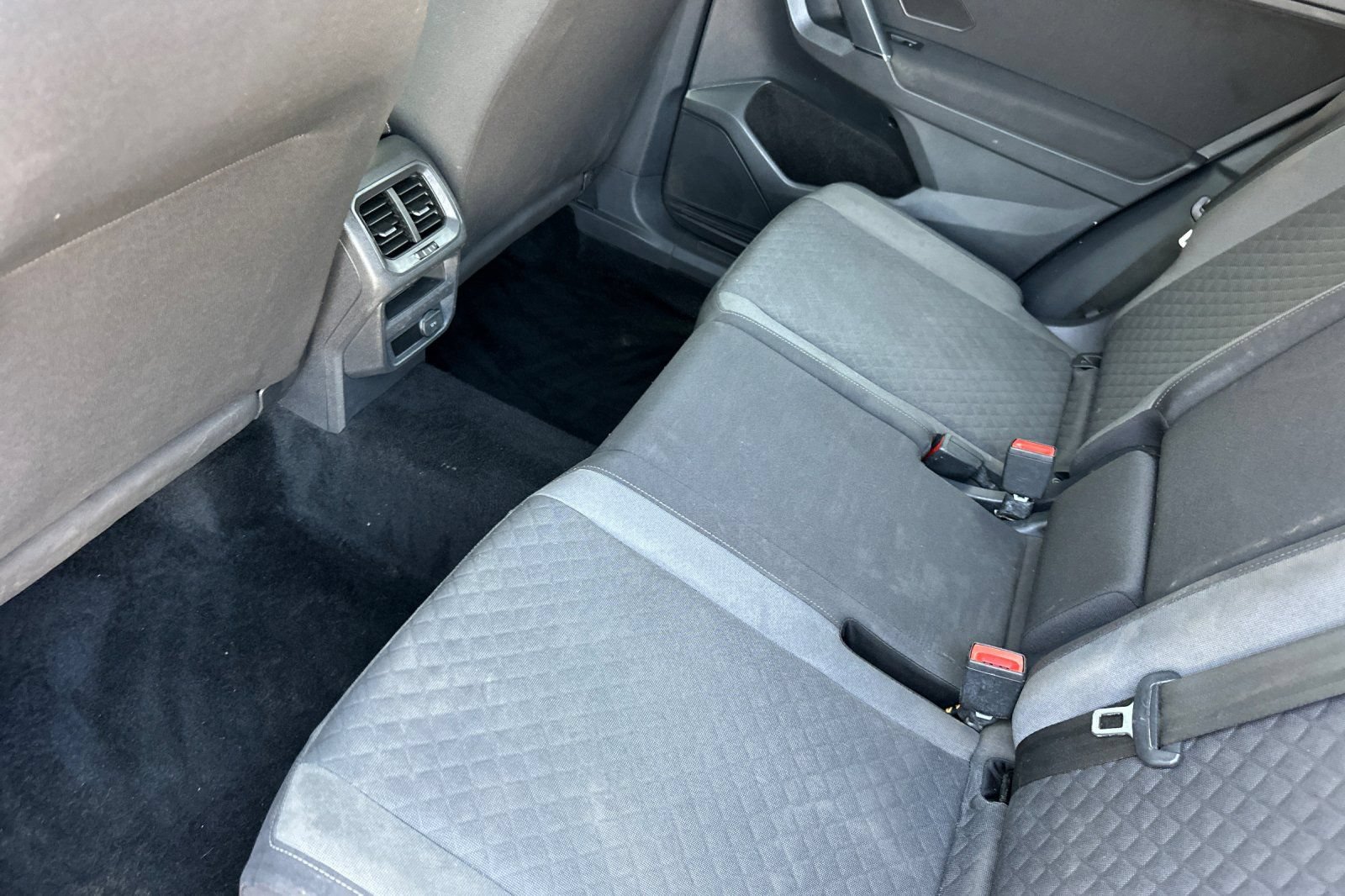 Used 2020 Volkswagen Tiguan S AWD/4WD image 12
