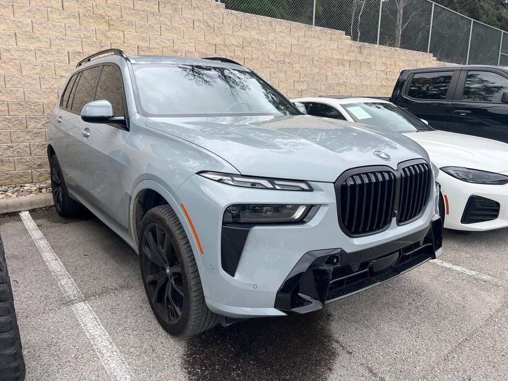 Certified 2024 BMW X7 xDrive40i w/ Executive Package AWD/4WD image 2