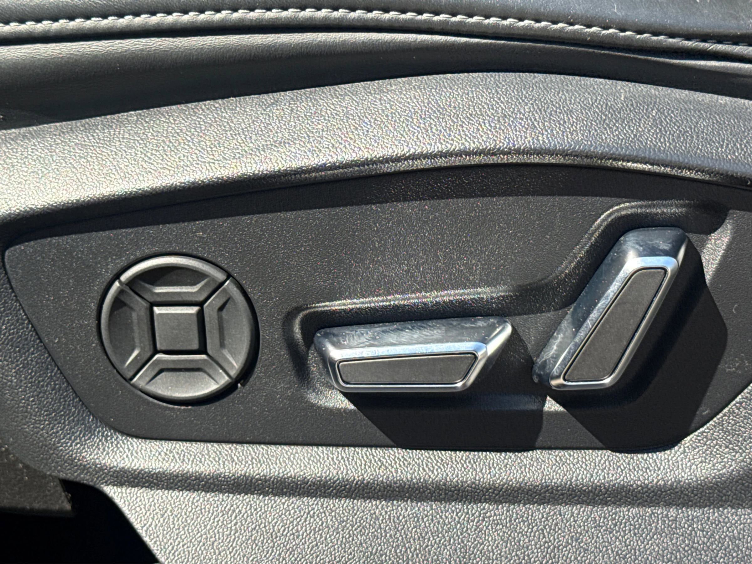 Used 2020 Audi SQ7 Prestige image 42