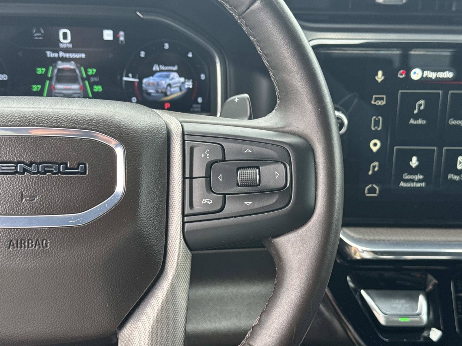 Used 2024 GMC Sierra 1500 Denali w/ Denali Reserve Package AWD/4WD image 16