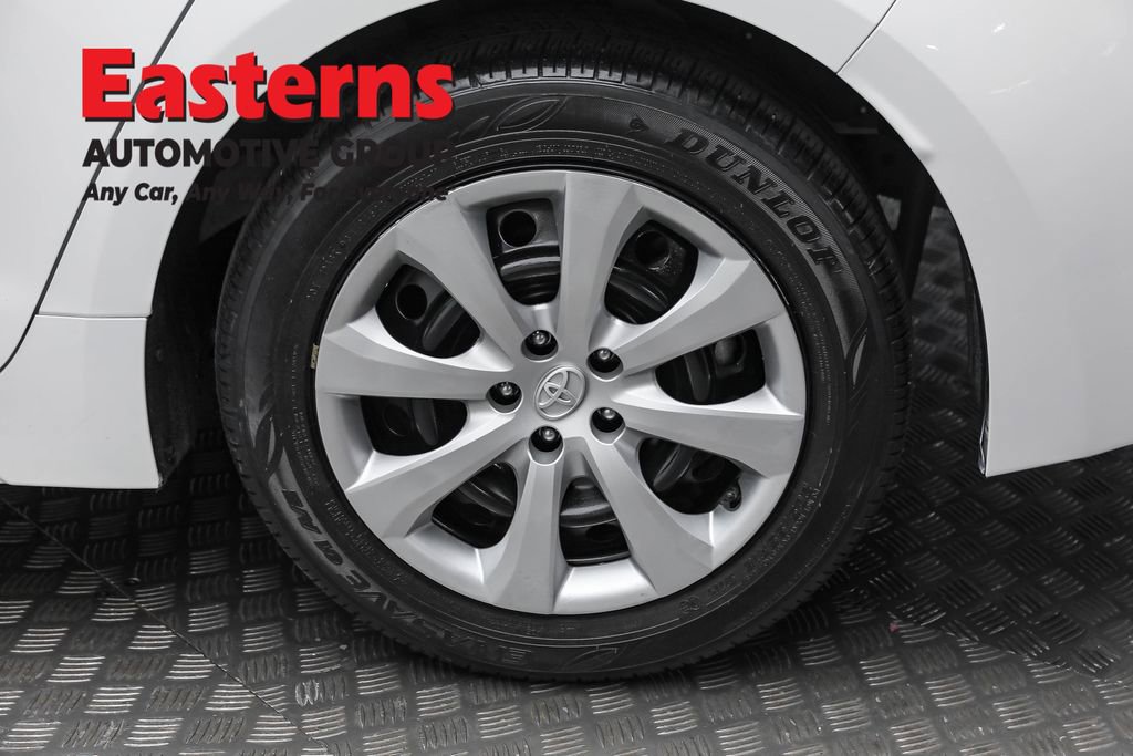 Used 2024 Toyota Corolla LE image 8